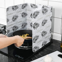 Load image into Gallery viewer, 1PC Kitchen Gadgets Oil Splatter Screens Aluminium Foil Plate Gas Stove Splash Proof Baffle Home Kitchen Cooking Tools
