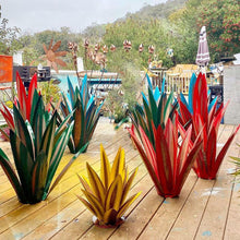 Load image into Gallery viewer, DIY Artificial Tequila Rustic Statue Jardin Agave Plant Patio Yard Decorations Metal Tequila Sculpture Outdoor Tuin Decoration
