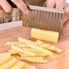 Load image into Gallery viewer, Potato Wavy Edged Tool Peeler Cooking Tools kitchen knives Accessories Stainless Steel Vegetable Fruit Cutting Kitchen Gadget
